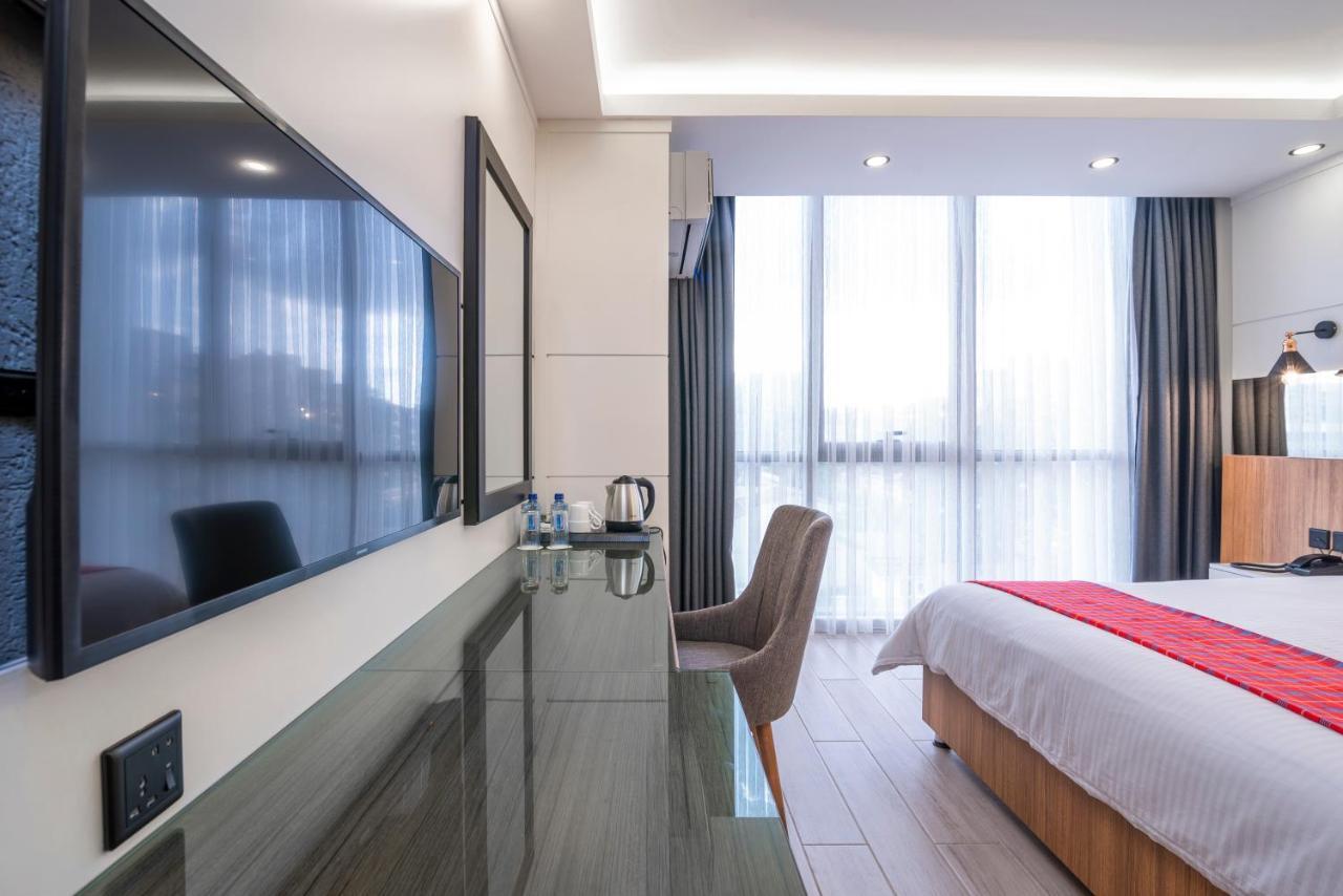 Maa Hotel And Suites - Hurlingham, Nairobi Bagian luar foto